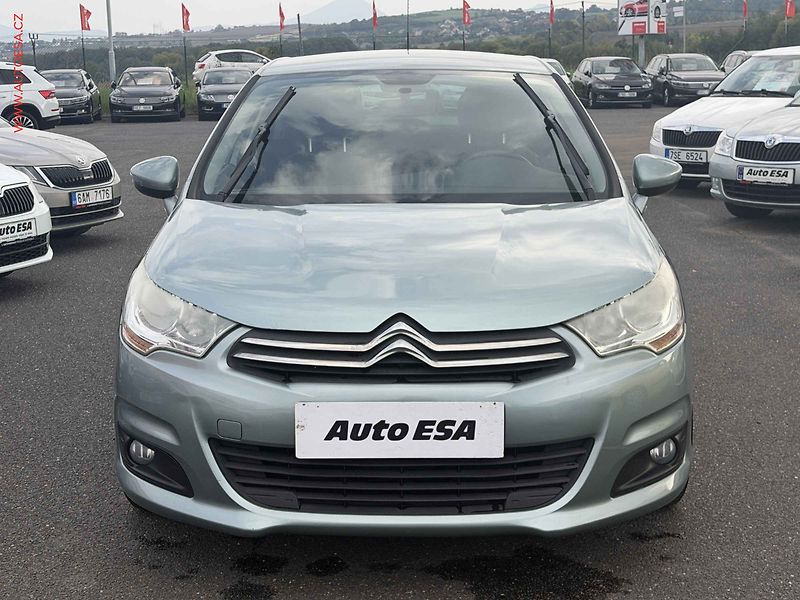 Citroën C4 (2013) 1.6i - fotka 2 z 15