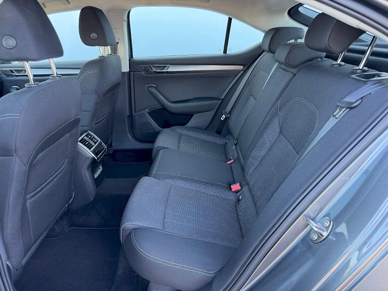 Škoda Superb (2022) 2.0 TDI 147kW 4x4 DSG Style - fotka 25 z 35
