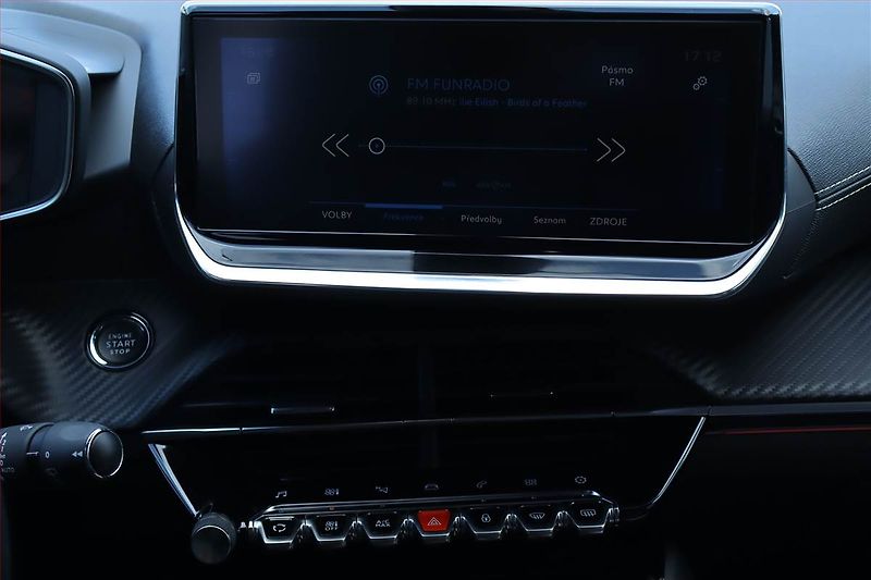 Peugeot 2008 (2021) GT Line 1.5 BlueHDi, Automat - fotka 12 z 26