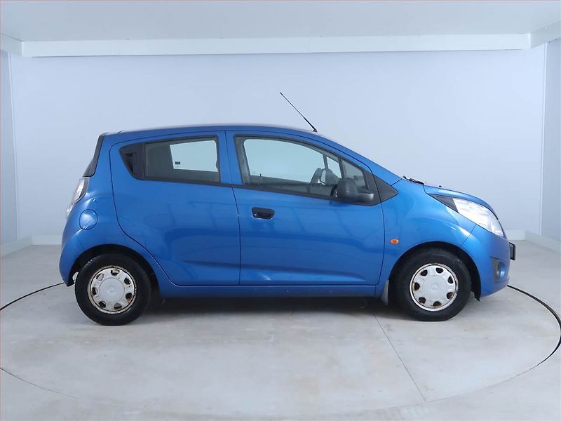 Chevrolet Spark (2010) 1.0 16V, servisované - fotka 6 z 12