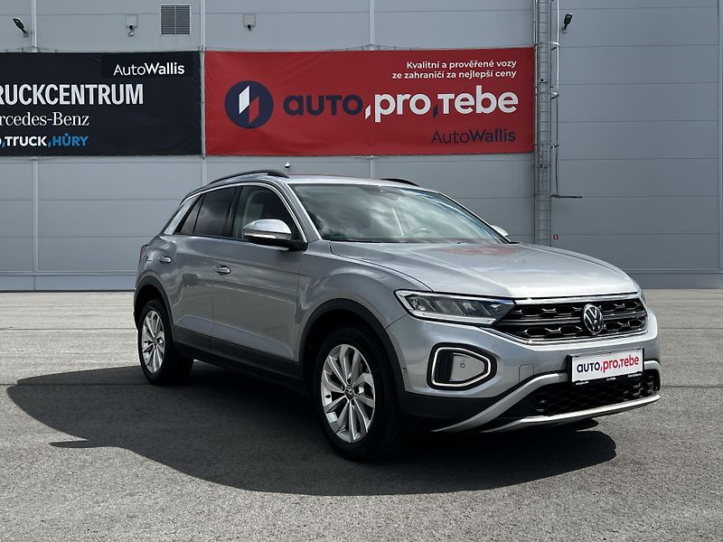 Volkswagen T-Roc 1.5TSI 110kW Business DPH 1Maj - fotka 2 z 21