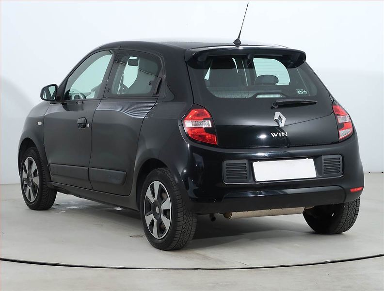 Renault Twingo (2015) 1.0 SCe, Tempomat - fotka 4 z 18