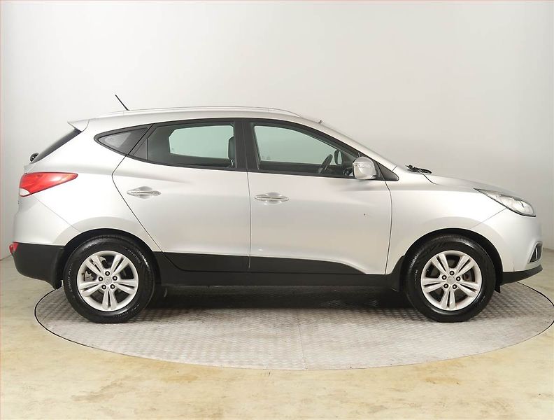 Hyundai ix35 (2012) 1.6 GDI, Tempomat - fotka 6 z 17
