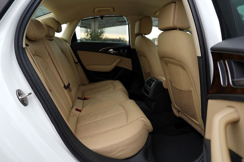 Audi A6 2.0 TDI/kůže/180PS/19 Al.kola - fotka 26 z 39