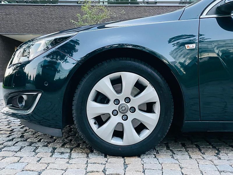 Opel Insignia 2.0CDTi MANUÁL KAMERA SERVISKA - fotka 44 z 46