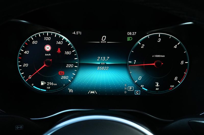 Mercedes-Benz GLC 220d, Vzduch, Ventilace,Záruka - fotka 12 z 37