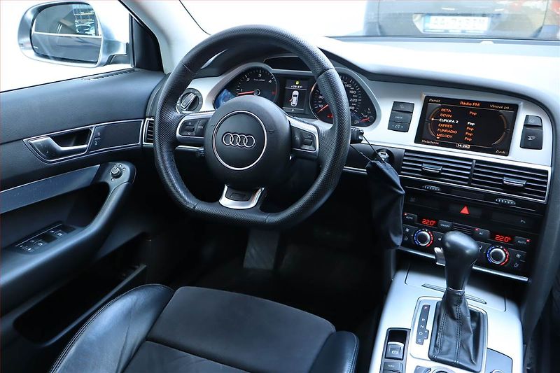 Audi A6 Allroad (2010) 3.0 TDI, 4X4, Automat, Navi - fotka 7 z 29
