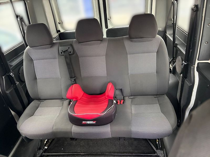 Peugeot Boxer 9-míst dvojitá klima - fotka 5 z 13