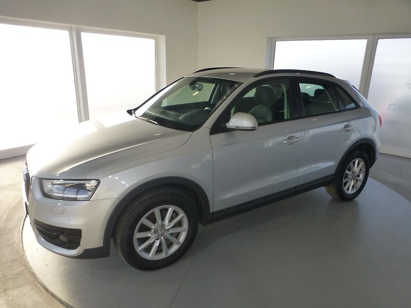 Audi Q3 (2012) 2,0TSI-125KW*NAVI**PARK.S**4X4 - fotka 1 z 23