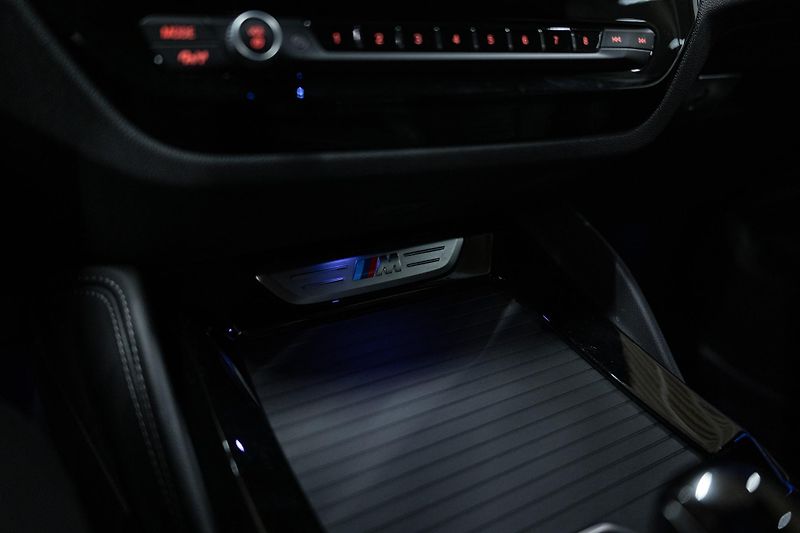BMW X4 (2023) M40D 4x4 LASER NEZAVISLÉ TAŽNÉ - fotka 29 z 42