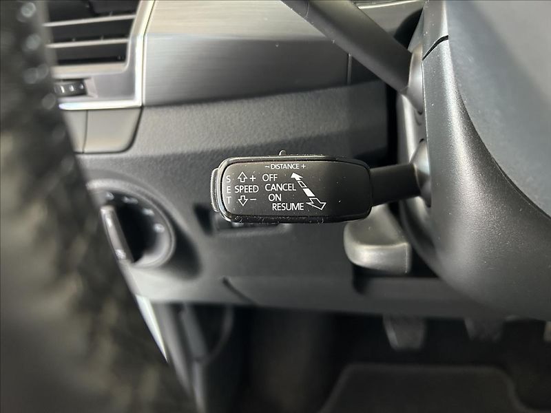 Škoda Fabia 1,0   TSI,CLEVER,SERVISKA,ACC - fotka 9 z 24