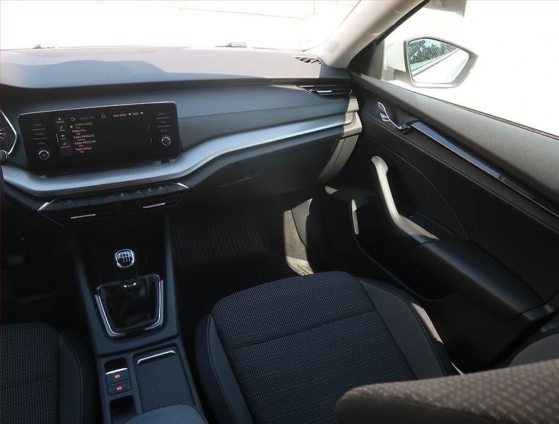 Škoda Octavia (2020) Ambition Plus 2.0 TDI - fotka 8 z 21