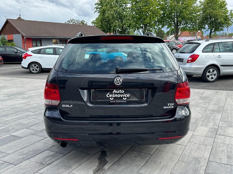 Volkswagen Golf (2010) Variant Comfortline 1.6 TDI - fotka 6 z 32