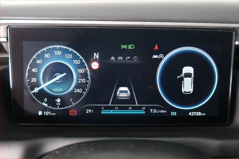 Hyundai Tucson (2024) 1.6 T-GDI 48V MHEV - fotka 11 z 19