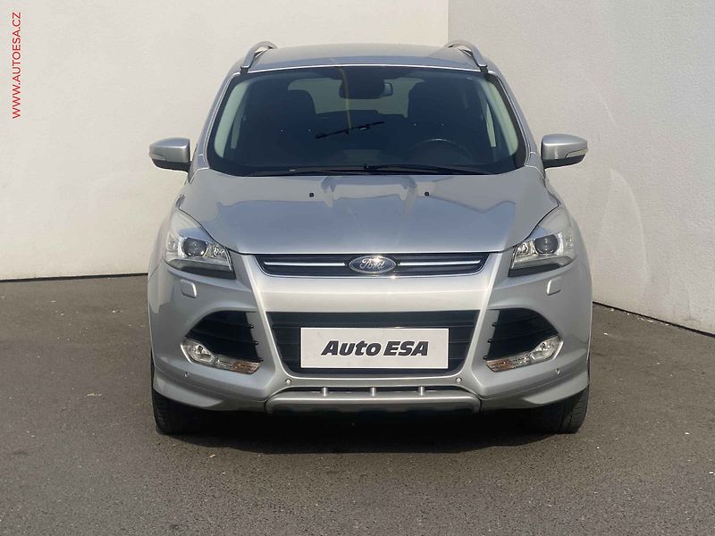 Ford Kuga (2016) 2.0 TDCi 4x4, Titanium, AT - fotka 2 z 18