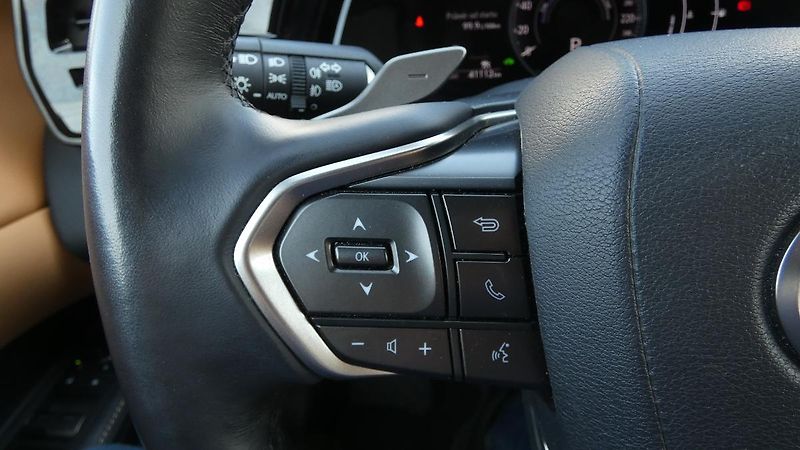 Lexus RX 350h 2.5 HEV 4x4 E-Four e-CVT Execu - fotka 11 z 23