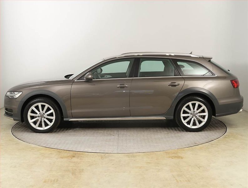 Audi A6 Allroad (2015) 3.0 TDI, 4X4, Automat - fotka 3 z 22