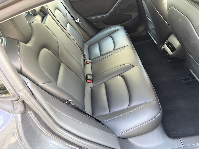 Tesla Model 3 (2022) SR+60,LFP-6L, SOH 96% - fotka 11 z 14