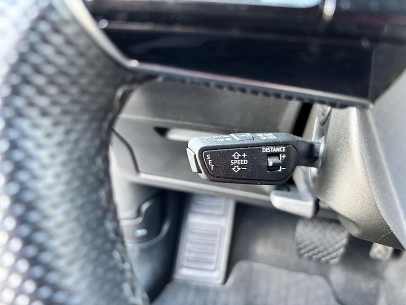 Audi e-tron (2021) 50 Quattro S-Line rezervace - fotka 24 z 38
