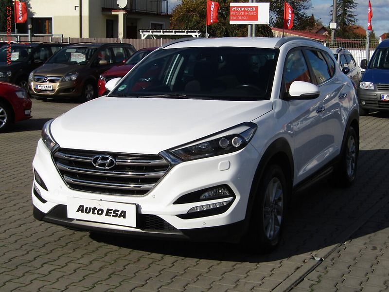 Hyundai Tucson (2015) 2.0 CRDi 4x4, ČR, AT, navi - fotka 3 z 23