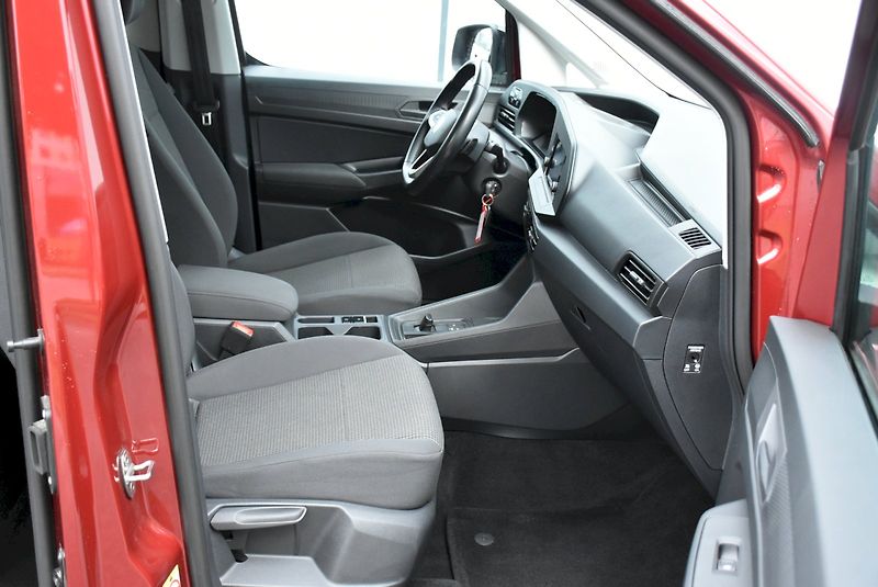 Volkswagen Caddy (2022) California 2.0 TDI 90kW DSG - fotka 23 z 26