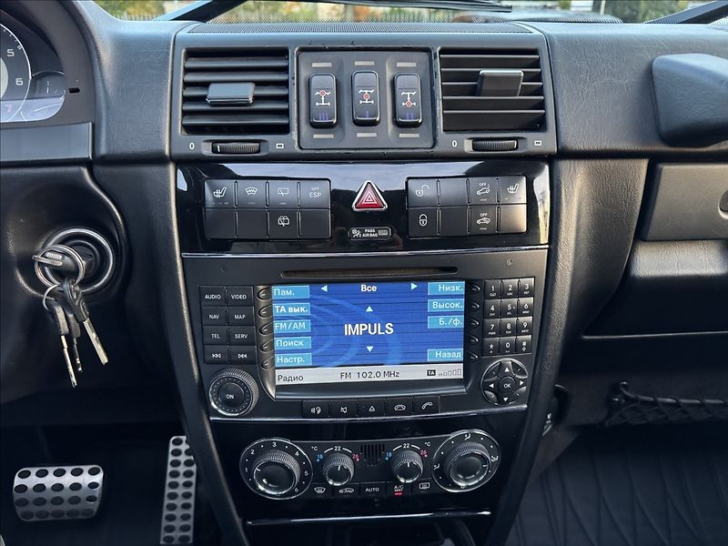 Mercedes-Benz Třídy G G 500 AMG - fotka 15 z 24