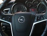 Opel Astra (2010) 1.4 T, Tempomat, Park. senzory - náhled 18