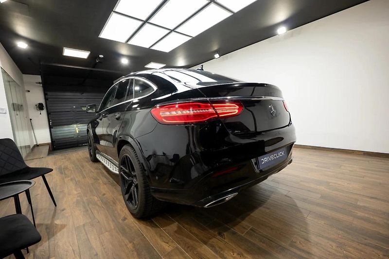 Mercedes-Benz GLE 350d Coupe 190 kW AMG paket - fotka 5 z 24