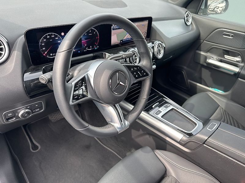 Mercedes-Benz GLA PROGRESSIVE 200d 4MATIC - fotka 9 z 19