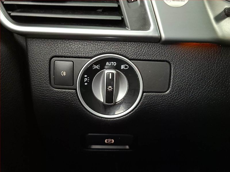 Mercedes-Benz Třídy M (2013) ML 350, 4X4, Automat, Kůže - fotka 19 z 22