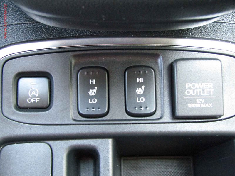 Honda CR-V (2016) 1.6 i-DTEC, ČR, AC, kamera - fotka 17 z 20