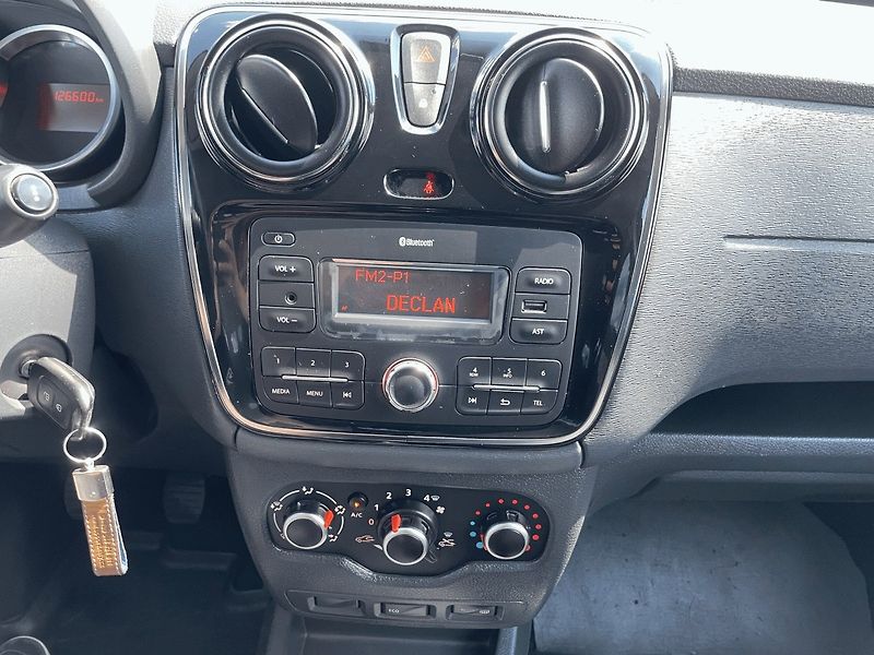 Dacia Dokker (2018) 1.6,75kW,Klima,ČR - fotka 18 z 31