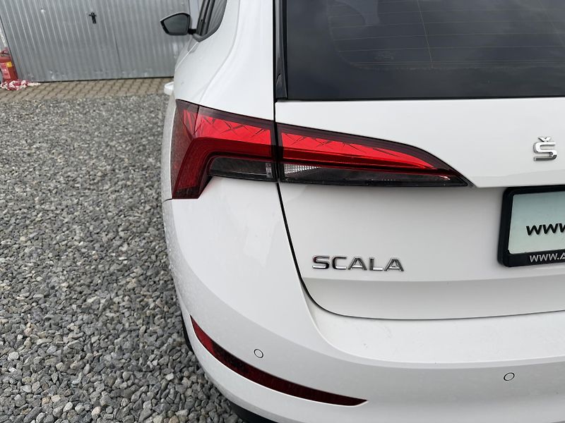 Škoda Scala 1.6TDi 115PS 6R STYLE LED STK! - fotka 38 z 153