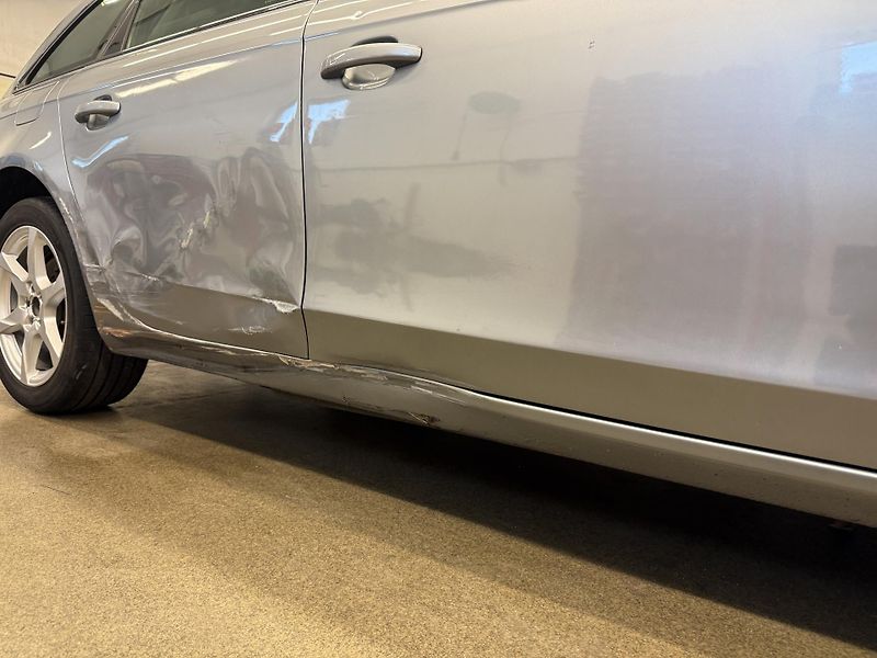 Audi A4 2.0TDI 105 kW - fotka 9 z 20