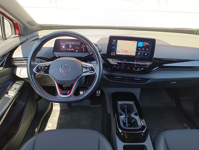 Volkswagen ID.4 GTX 220kW 4MOTION 82kWh - fotka 22 z 32
