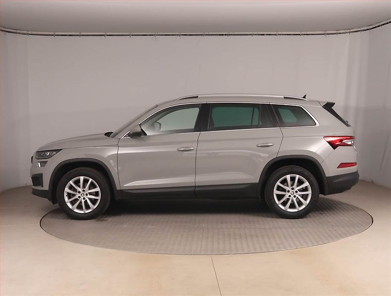 Škoda Kodiaq (2023) Style 2.0 TDI - fotka 3 z 23