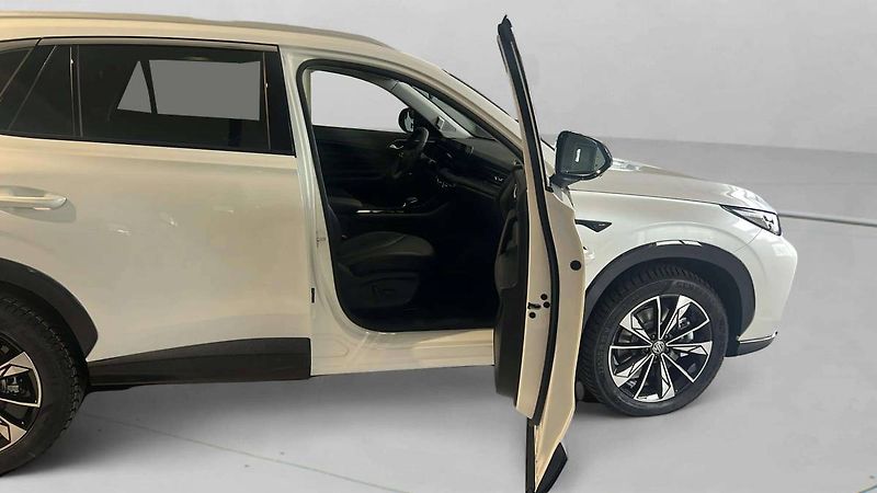MG HS HEV EXCLUSIVE  1.5TGI (165kW) - fotka 13 z 16