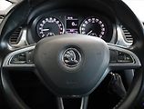 Škoda Rapid (2014) Spaceback 1.6 TDI - náhled 12