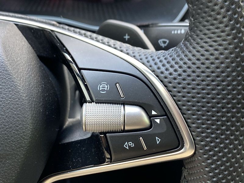 Škoda Octavia (2025) 1.5 TSI DSG SportLine - fotka 23 z 35