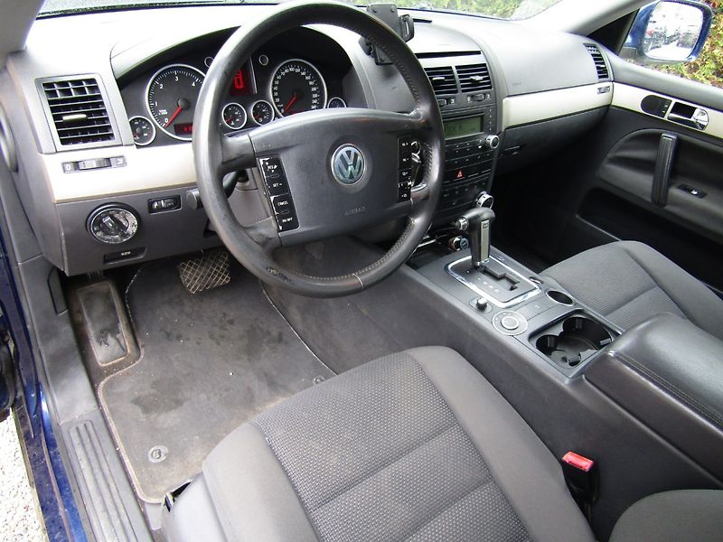 Volkswagen Touareg (2004) 2.5 TDI 128kW AUTOMAT - fotka 13 z 35