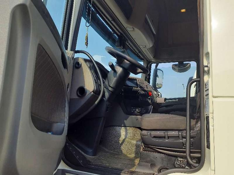 DAF Ostatní Vehicle Tractor 4x2 Mega (Low) - fotka 3 z 6