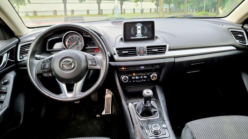 Mazda 3 Mazda 3 2.0 Skyactiv Revolutio - fotka 18 z 35