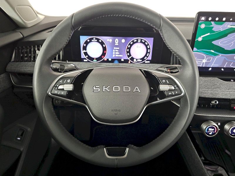Škoda Superb (2025) COMBI 1.5TSi SELECTION CITY TA - fotka 7 z 34