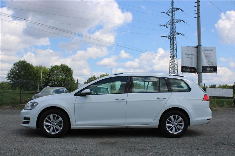 Volkswagen Golf 1,2 TSi  DSG, 82.644 km, ČR - fotka 8 z 24