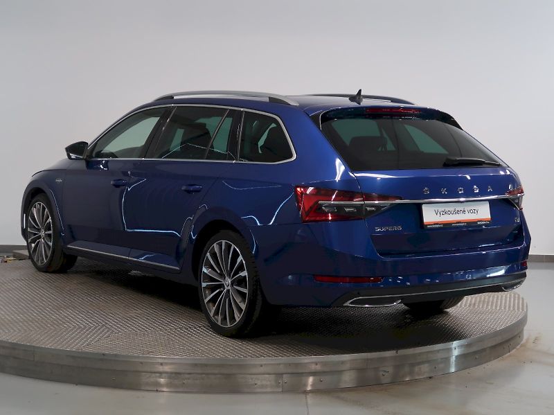 Škoda Superb (2022) iV LAURIN&KLEMENT 1.4TSI 115KW - fotka 7 z 45