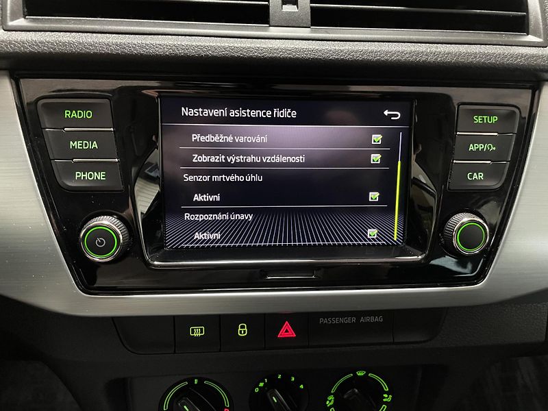 Škoda Fabia 1.0 TSi ČR CEBIA  - fotka 29 z 30