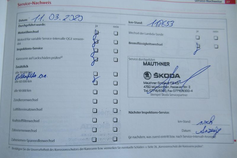 Škoda Octavia Tour 1.9 TDi CLIMATRONIC - fotka 23 z 25