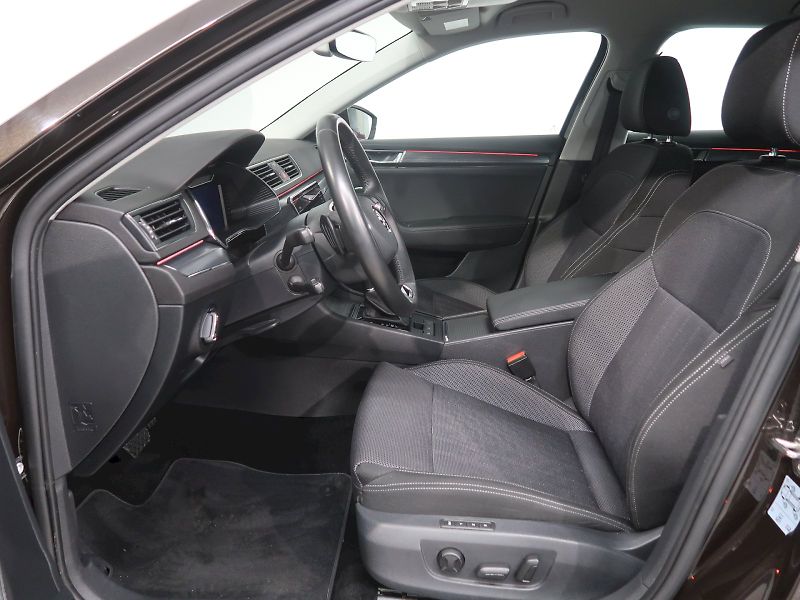 Škoda Superb (2021) STYLE 2.0TDI 147KW 4x4 DSG LED - fotka 13 z 36