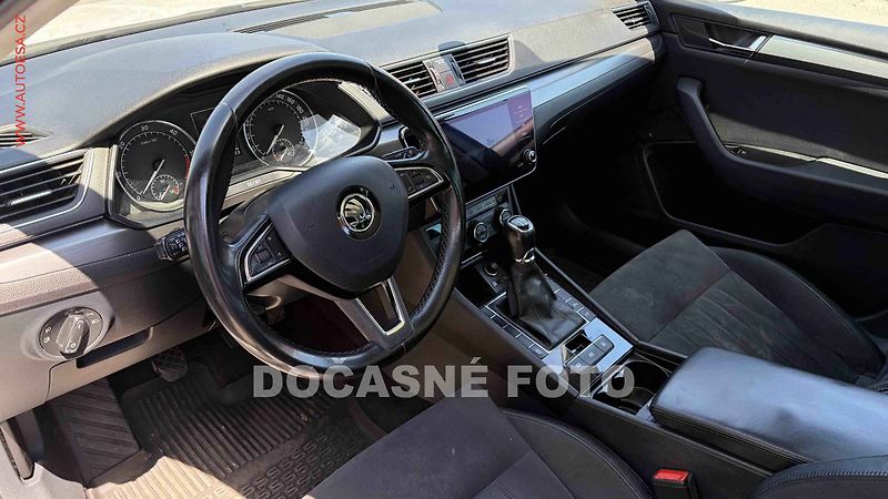 Škoda Superb (2016) 2.0 TDi, ČR - fotka 3 z 3