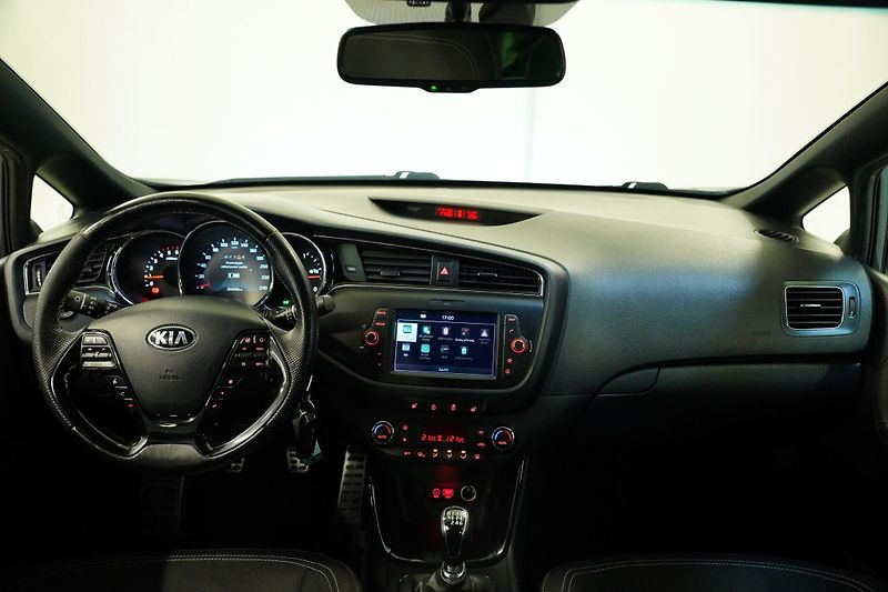 Kia Ceed - fotka 5 z 26